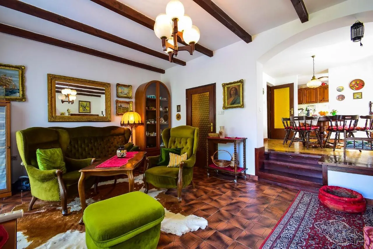 Holiday House Mira Starigrad Paklenica Hébergement de vacances
