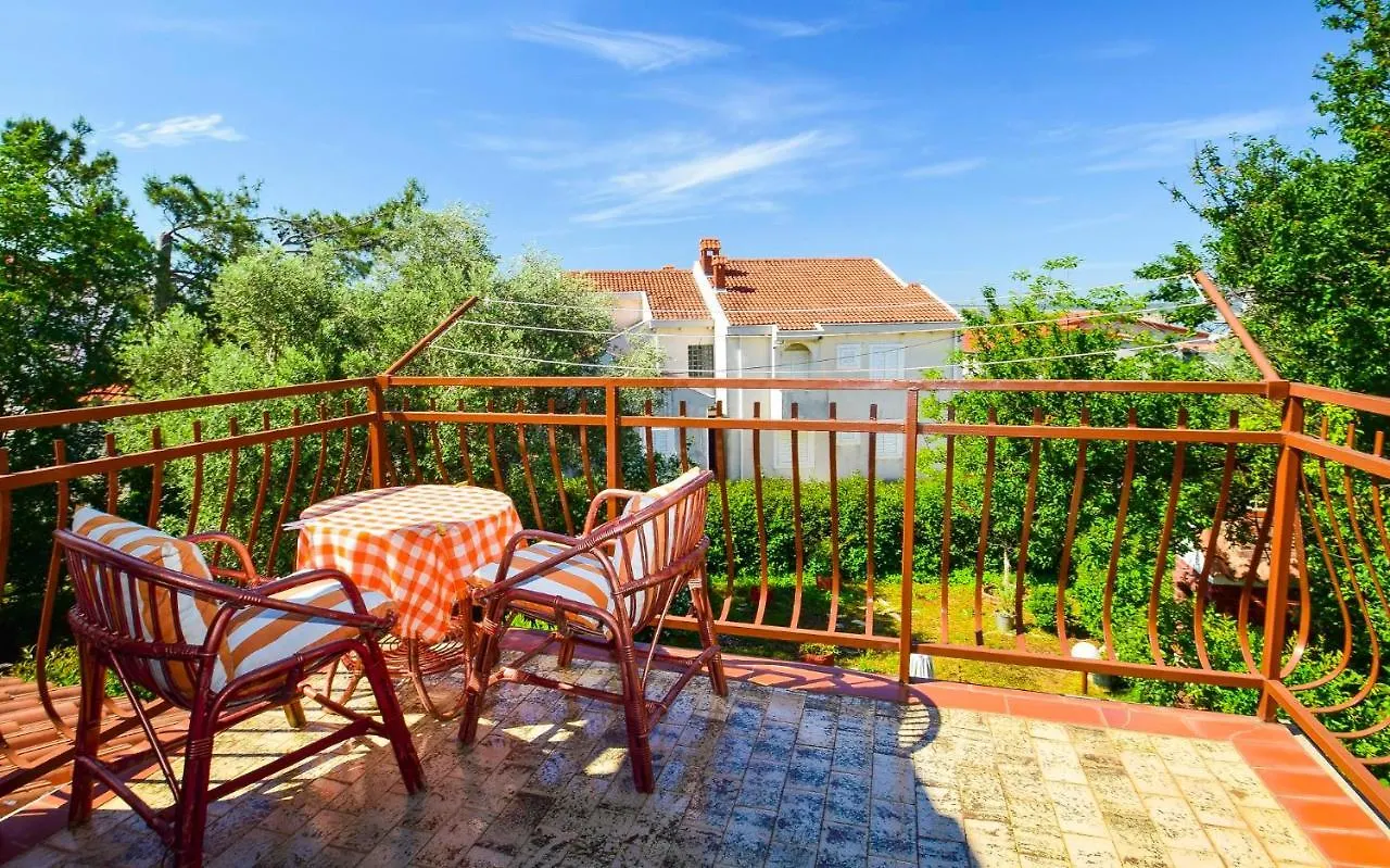 Holiday House Mira Starigrad Paklenica 0*,  Chorvatsko